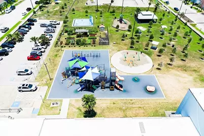 2127 28th Street, Galveston, TX 77550 - Photo 16