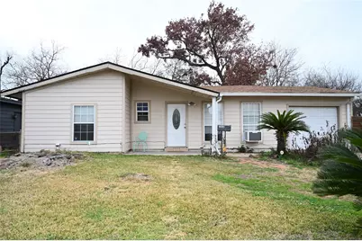 302 Glenmore Drive, Pasadena, TX 77503 - Photo 2