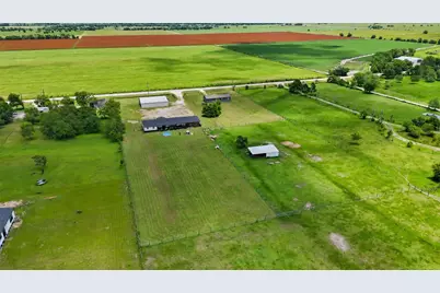 18318 Brumbelow Road, Needville, TX 77461 - Photo 2
