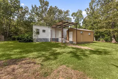 983 Brackenridge, Livingston, TX 77351 - Photo 2
