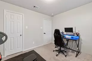 689 Red Elm Ln, Conroe, TX 77304 - Photo 20