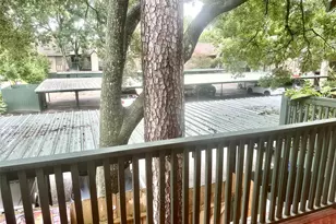 8245 Kingsbrook Rd, Houston, TX 77024 - Photo 22