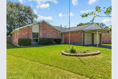 2919 Marlin Court, League City, TX 77573 - Photo 2