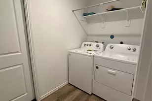 12358 Morning Vis Dr, Houston, TX 77014 - Photo 16