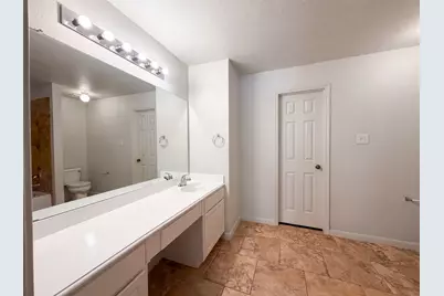 4519 S Ridgewalk Drive, Houston, TX 77053 - Photo 10