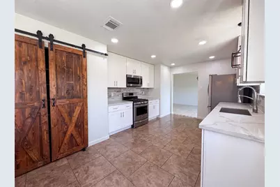 4519 S Ridgewalk Drive, Houston, TX 77053 - Photo 18