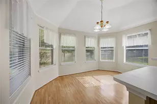 2755 N Larkspur Cir, Pearland, TX 77584 - Photo 4