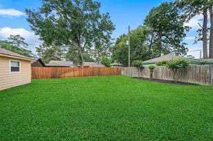706 Enchanted River Dr, Spring, TX 77388 - Photo 24