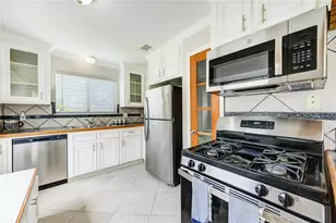 5255 Beaverbrook Dr, Houston, TX 77084 - Photo 6