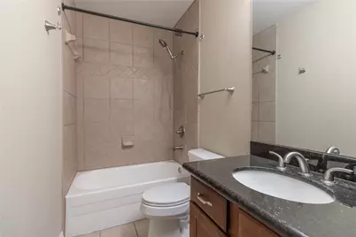 4515 Briar Hollow Place #304, Houston, TX 77027 - Photo 14