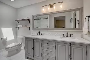 474 N Post Oak Ln, Houston, TX 77024 - Photo 10