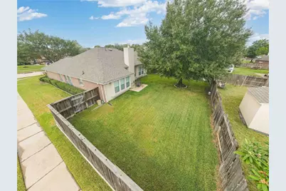 11102 Wortham Court, Houston, TX 77065 - Photo 28
