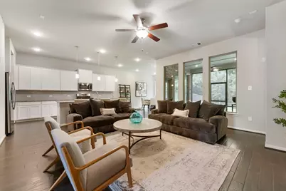 202 Liatris Court, Conroe, TX 77304 - Photo 6