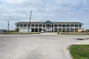 1015 Bluewater Hwy, Surfside Beach, TX 77541 - Photo 1