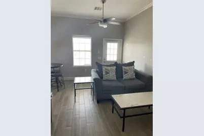 1015 Bluewater Hwy Unit 1, Surfside Beach, TX 77541 - Photo 4