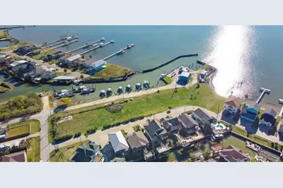 1212 Aqua Way, San Leon, TX 77539 - Photo 8