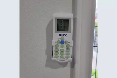 4312 Crane #11, Houston, TX 77026 - Photo 4