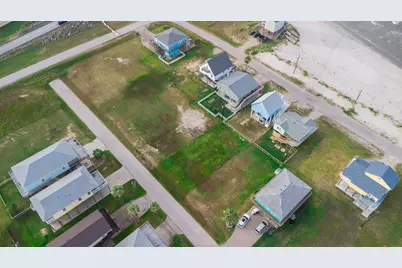 13206 Jolly Roger Drive, Freeport, TX 77541 - Photo 2