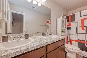 9722 Cargill St, Houston, TX 77029 - Photo 16