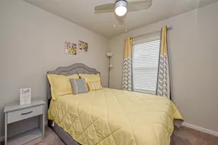 9722 Cargill St, Houston, TX 77029 - Photo 10