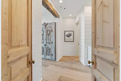 801 E Beach Drive #TW2606, Galveston, TX 77550 - Photo 8