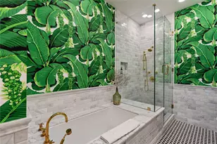 801 E Beach Dr, Galveston, TX 77550 - Photo 14