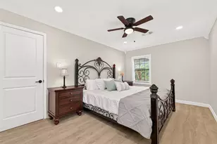 2012 White Oak Dr, Conroe, TX 77304 - Photo 12