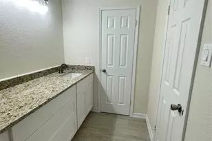 640 Wilcrest Dr, Houston, TX 77042 - Photo 26