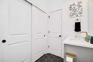 4610 Indie Hts Ln, Houston, TX 77018 - Photo 36