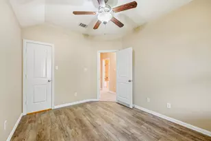 13827 Rosemere Ln, Houston, TX 77047 - Photo 12