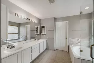 18715 Woodglen Shadows Dr, Humble, TX 77346 - Photo 24