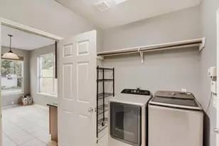 18715 Woodglen Shadows Dr, Humble, TX 77346 - Photo 26