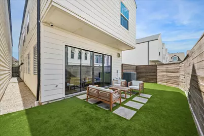 852 Fisher Street #C, Houston, TX 77018 - Photo 2