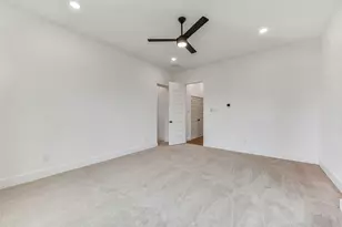 806 Fisher St, Houston, TX 77018 - Photo 14