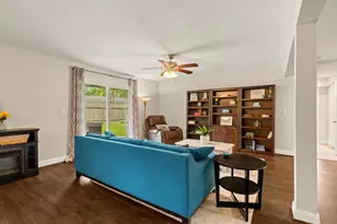 1607 Richvale Ln, Houston, TX 77062 - Photo 10
