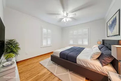 842 T C Jester Boulevard, Houston, TX 77008 - Photo 16