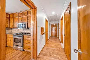 842 T C Jester Blvd, Houston, TX 77008 - Photo 6