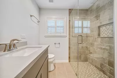 842 T C Jester Boulevard, Houston, TX 77008 - Photo 12