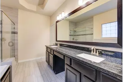 10014 Spring Shadows Park Circle, Houston, TX 77080 - Photo 22