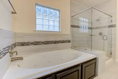 10014 Spring Shadows Park Circle, Houston, TX 77080 - Photo 24