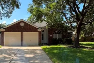 12007 Viola Ct, Pinehurst, TX 77362 - Photo 2
