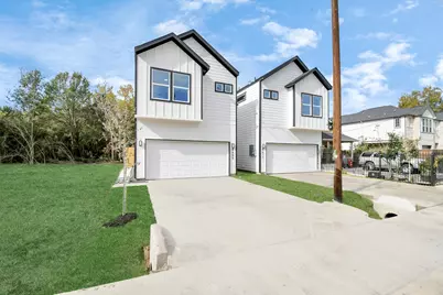 8409 Sunnyhill Street, Houston, TX 77088 - Photo 6
