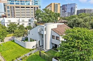 2019 McClendon St, Houston, TX 77030 - Photo 2