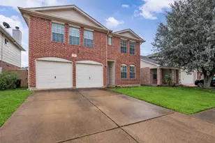 13415 Venice Villa Ln, Sugar Land, TX 77498 - Photo 2