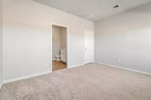 6429 Winter Elm St, Houston, TX 77048 - Photo 4