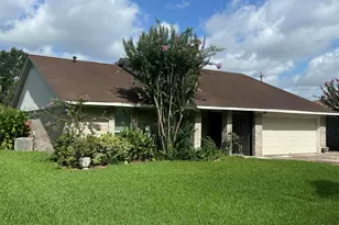 1139 Pinecroft Dr, Sugar Land, TX 77498 - Photo 1