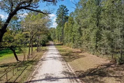 105 Gourd Creek Drive, Huntsville, TX 77340 - Photo 24