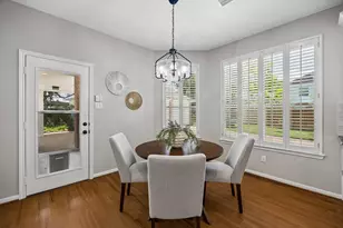 7535 Guinevere Dr, Sugar Land, TX 77479 - Photo 12