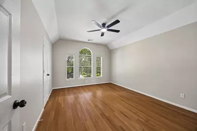7535 Guinevere Drive, Sugar Land, TX 77479 - Photo 22