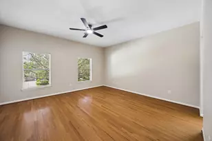 7535 Guinevere Dr, Sugar Land, TX 77479 - Photo 26